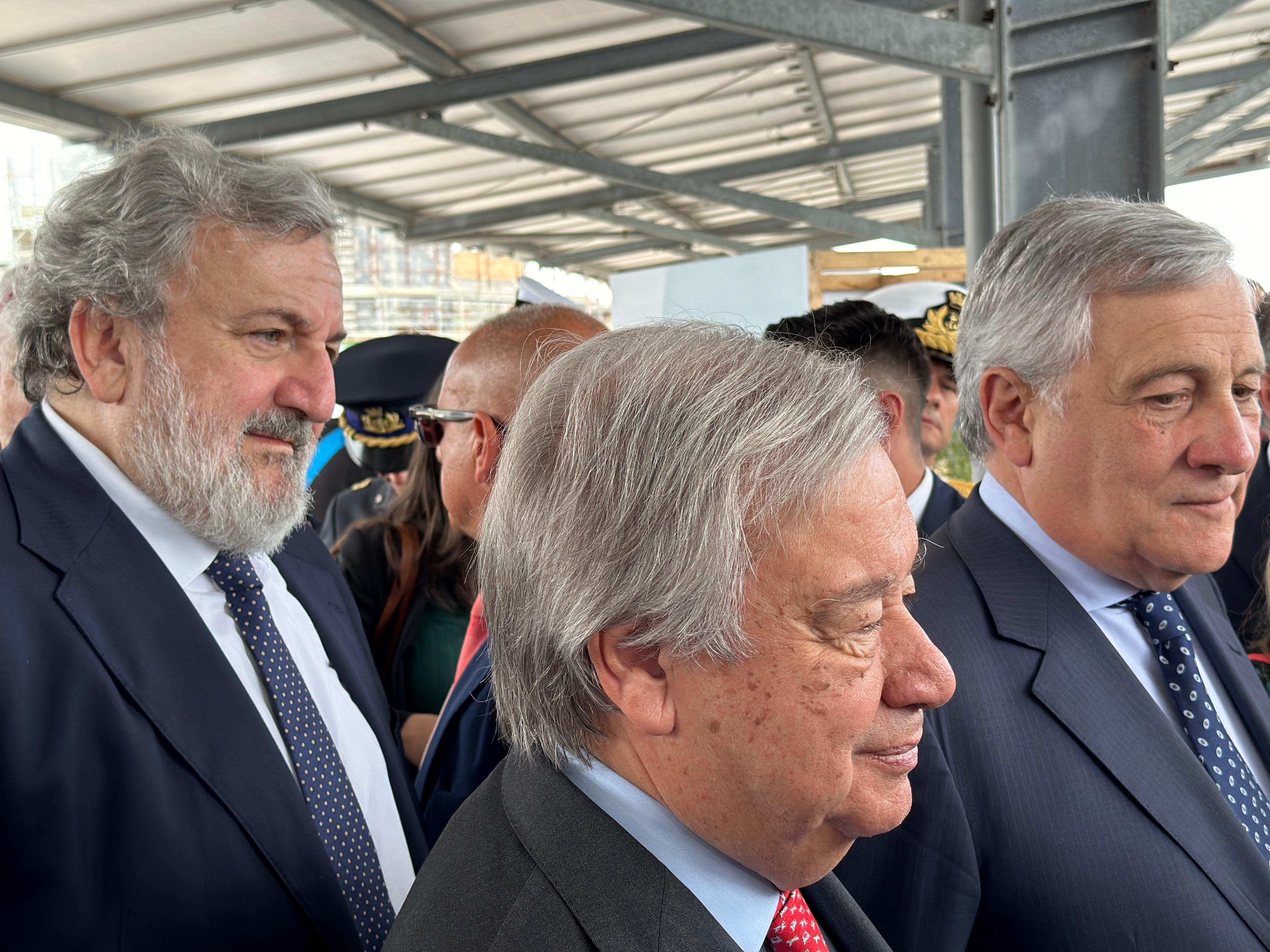 Galleria Il Presidente Emiliano alla celebrazione del trentennale della base Onu di Brindisi con il segretario generale Onu Guterres e il ministro Tajani - Diapositiva 2 di 17