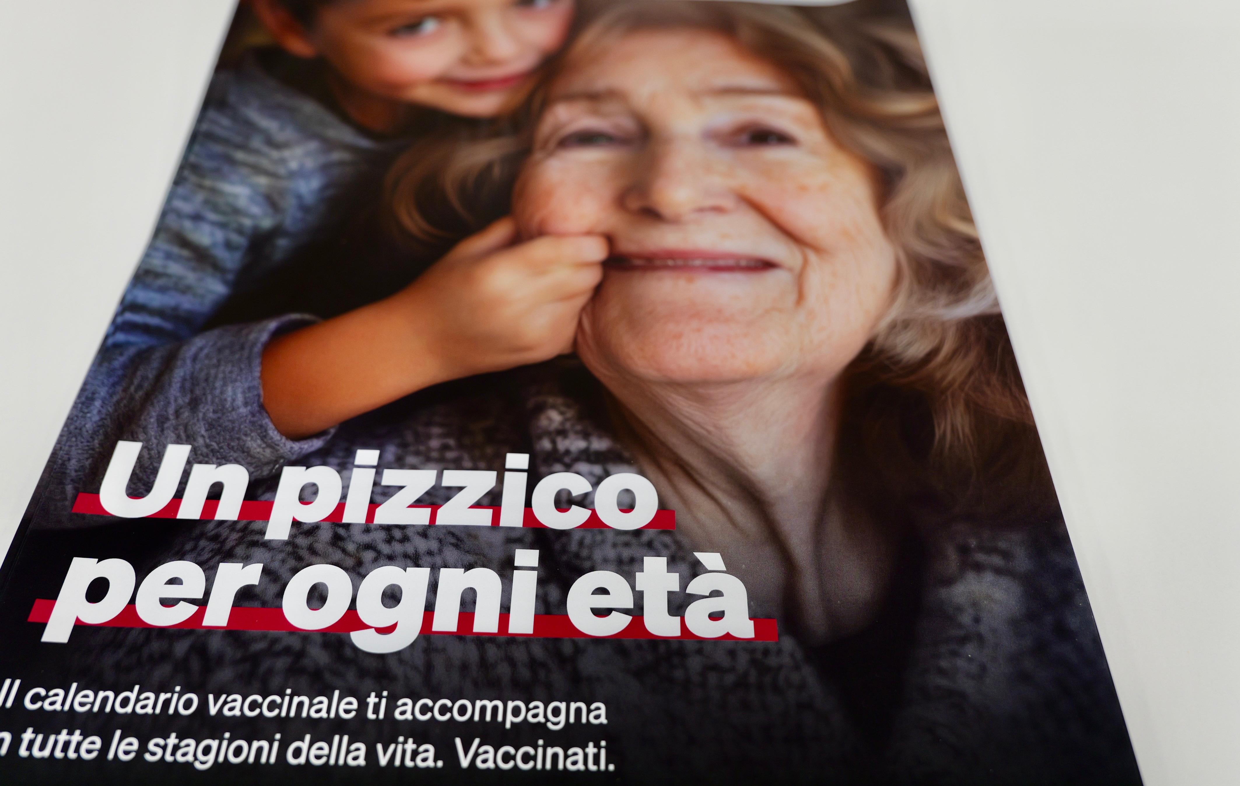 Galleria Vaccinazione antinfluenzale in Puglia, l’assessore Piemontese: “Dati positivi, serve una spinta finale per proteggere i più fragili” - Diapositiva 6 di 9