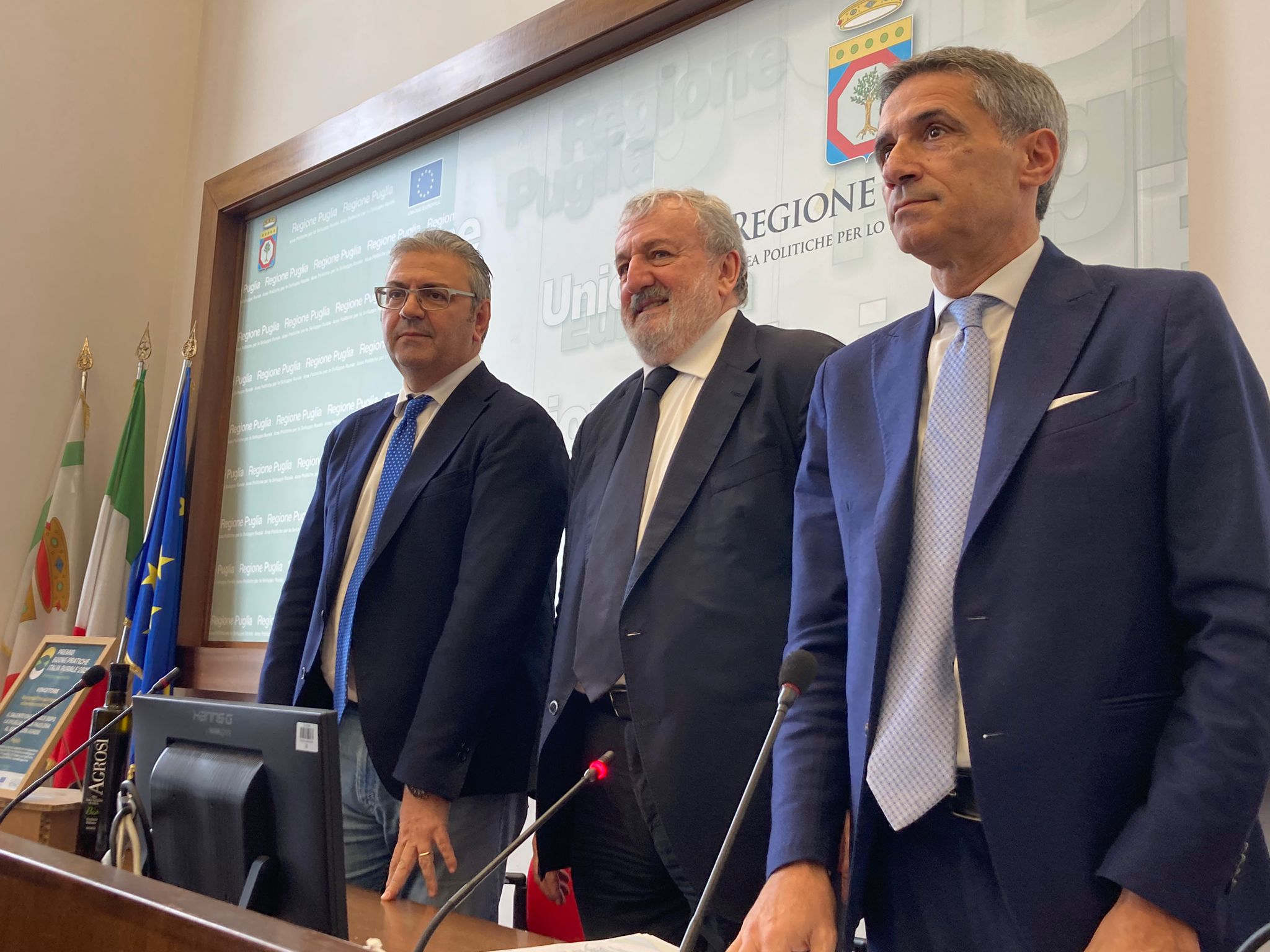 Galleria PR PUGLIA FESR–FSE+ 2021–2027. RAGGIUNTO IL TARGET DI CERTIFICAZIONE DELLA SPESA  A DICEMBRE 2025 - Diapositiva 6 di 7