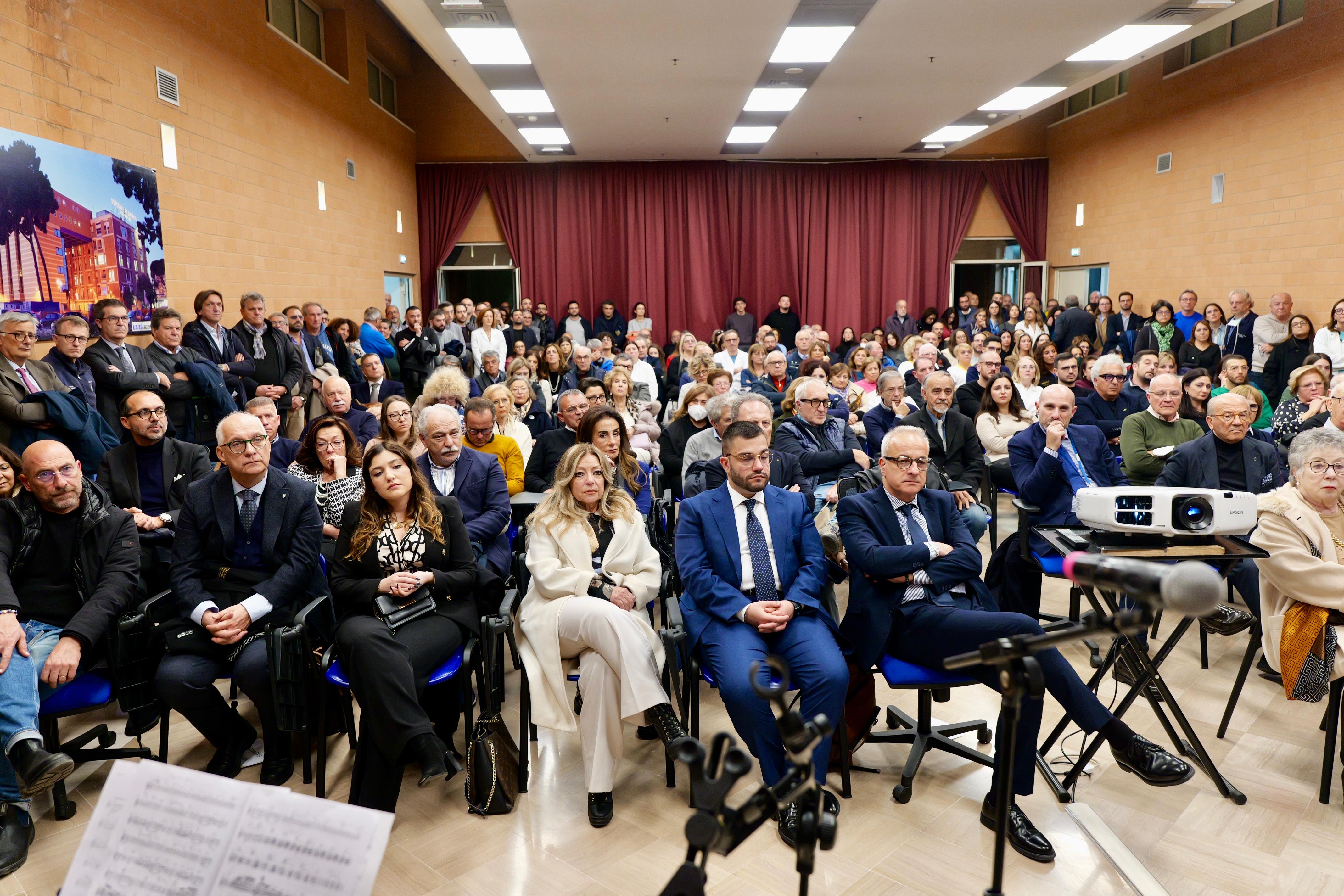 Galleria Pronto soccorso del Policlinico di Bari intitolato a Vito Procacci - Diapositiva 3 di 5