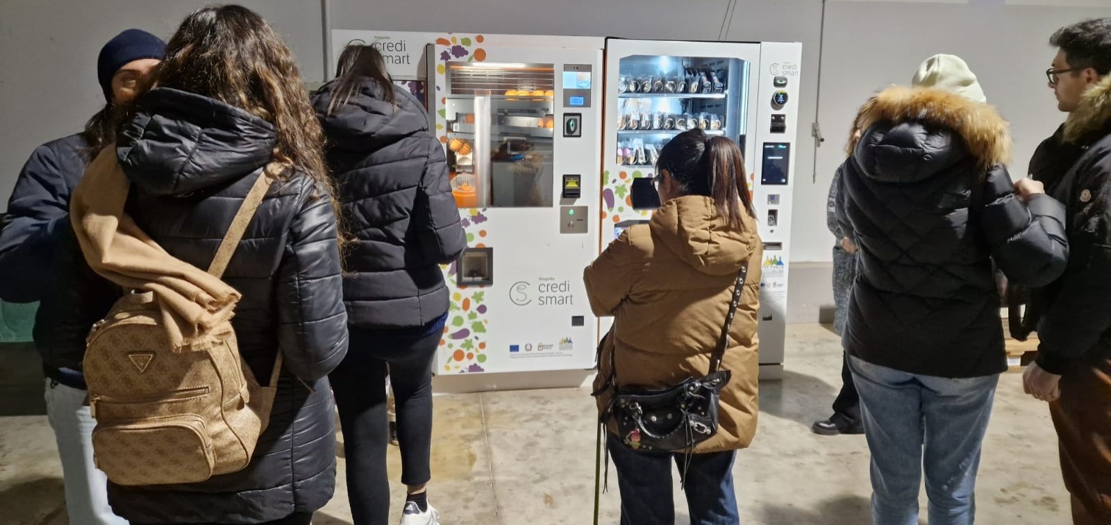 Galleria Prototipo distributivo di filiera corta con il progetto CRE.DI Smart: presentati i risultati del progetto attivato grazie alla sottomisura 16.2 del PSR Puglia - Diapositiva 3 di 3