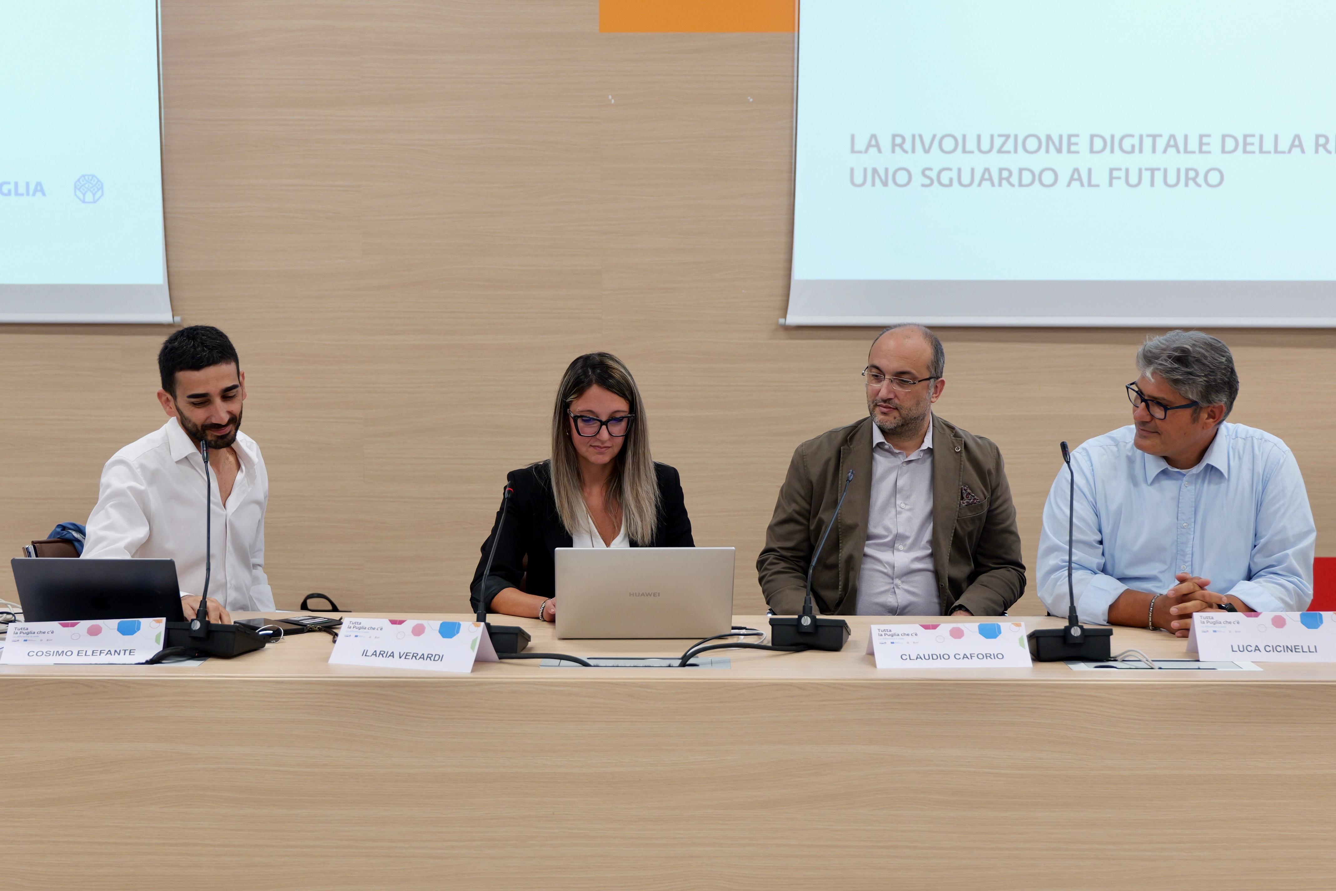 Galleria La Regione Puglia presenta in Fiera i progetti per la transizione digitale: 70 milioni di investimenti per una PA più vicina a cittadini e imprese - Diapositiva 5 di 10