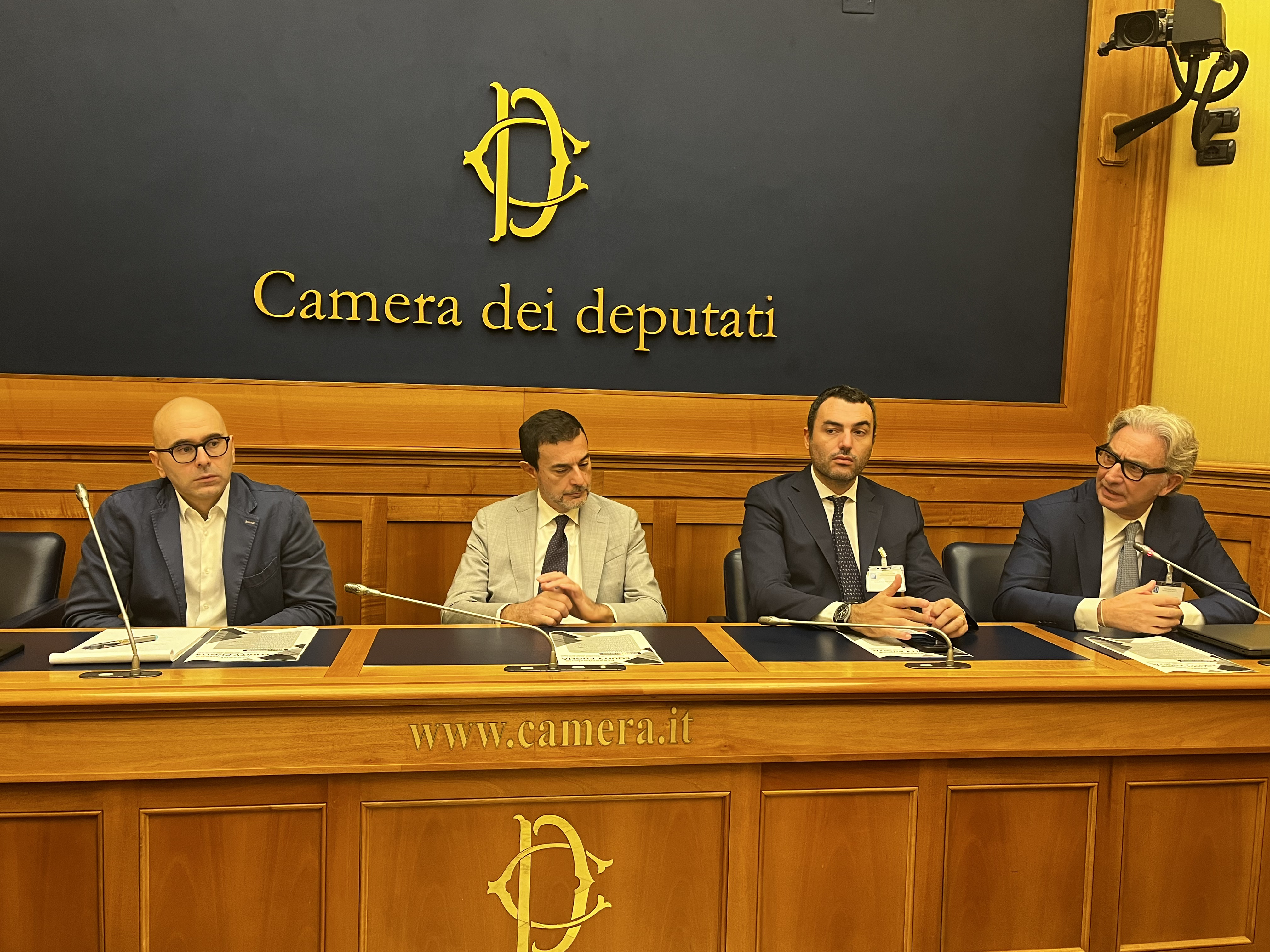 Galleria Equity Puglia. Presentate a Montecitorio le ultime novità sullo strumento finanziario.  “Grande interesse delle imprese. Verso una seconda edizione” - Diapositiva 6 di 8