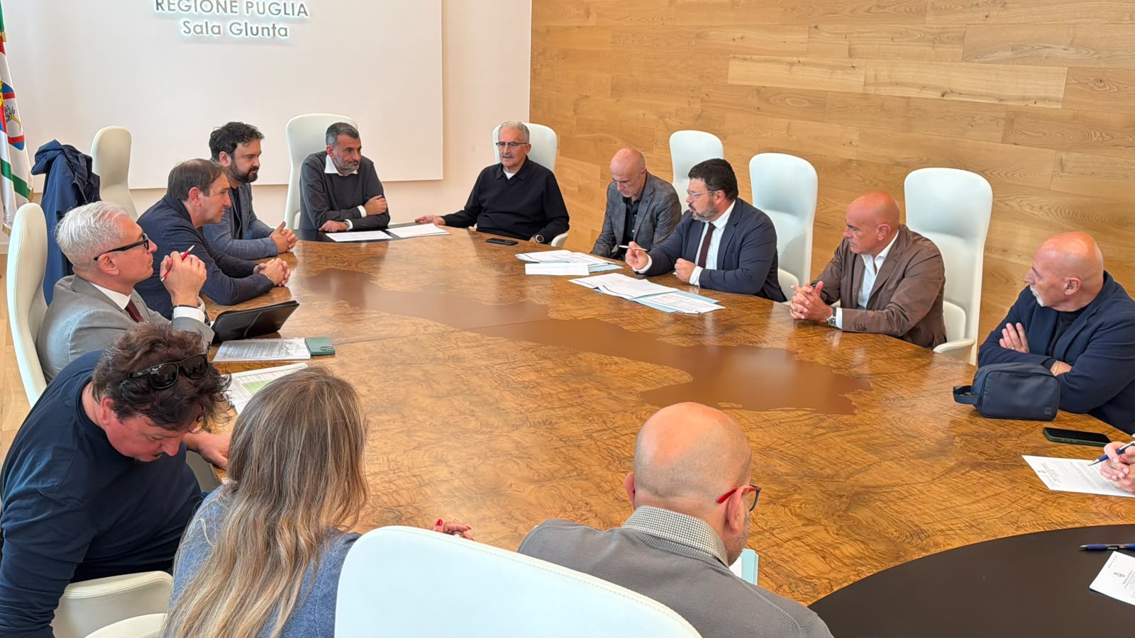 Galleria Erosione costiera, la Regione incontra le Province: 26,4 milioni per la sicurezza della costa alta. Conclusa la prima fase della procedura  &nbsp; - Diapositiva 1 di 3