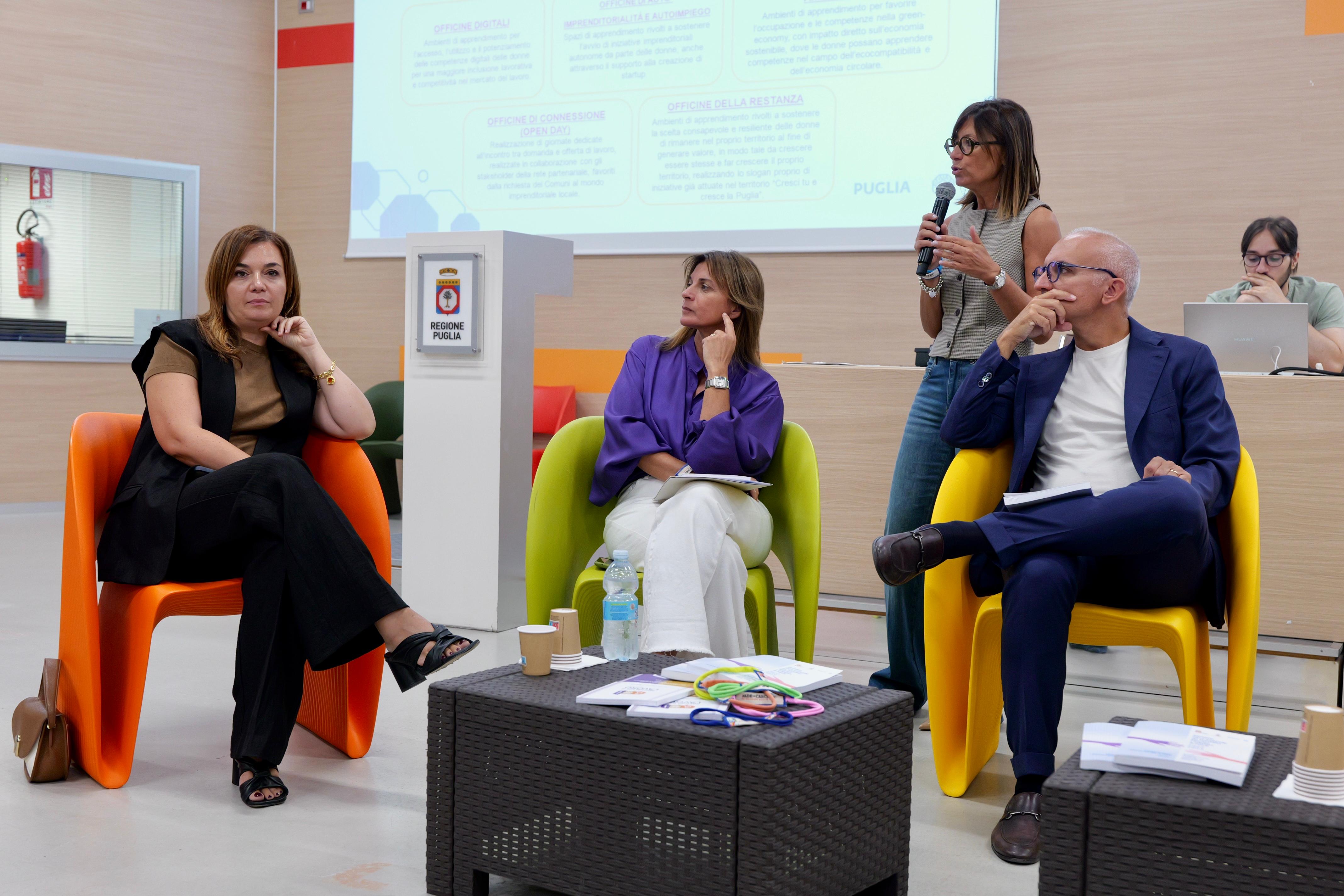 Galleria Misura regionale “Connessioni - Women FOR Puglia (Puglia donna rigenera)”: creare un network qualificato per sostenere l’occupazione femminile - Diapositiva 6 di 9