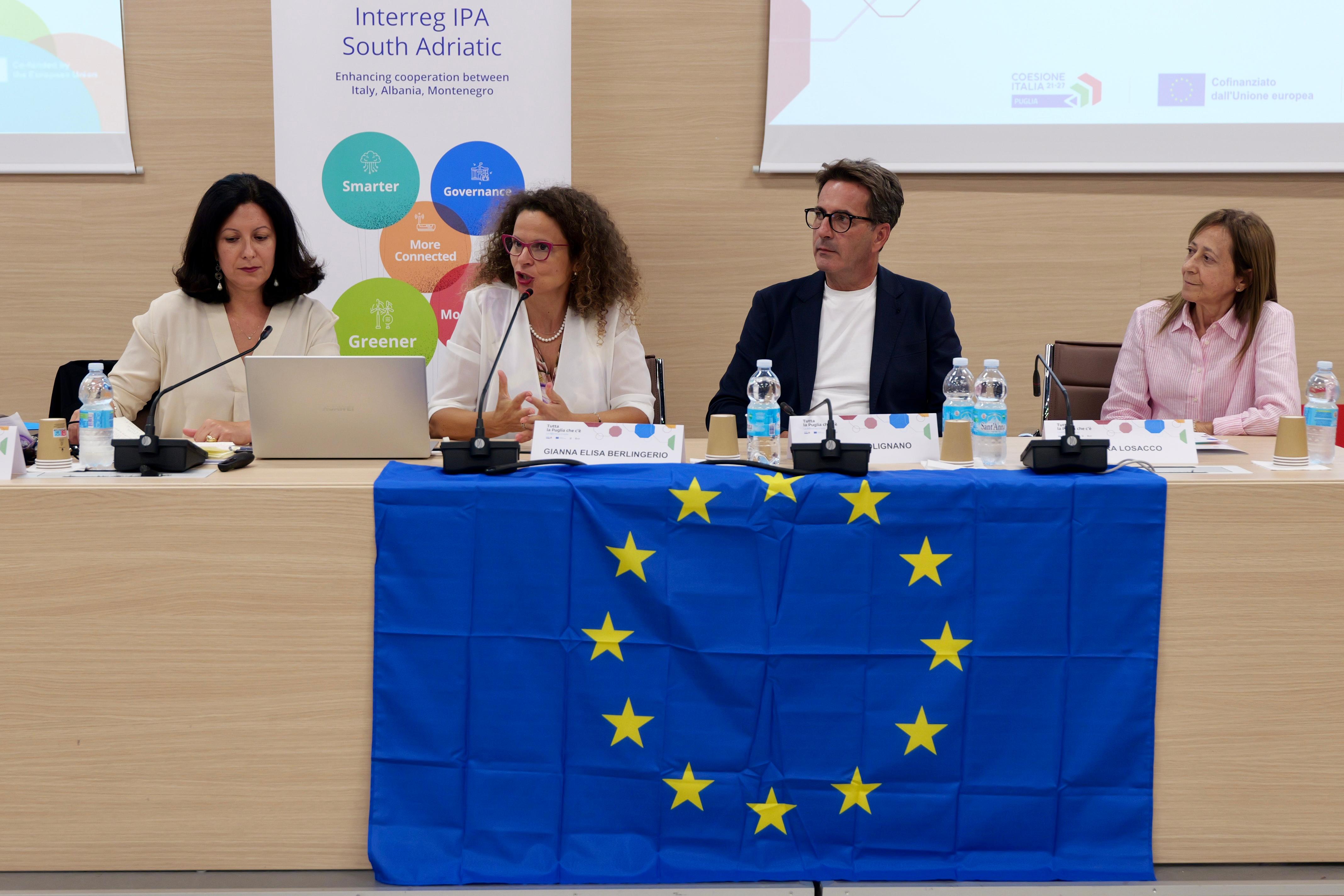 Galleria Infoday del Programma Interreg IPA South Adriatic per formare i beneficiari dei 43 progetti approvati con la standard call - Diapositiva 6 di 11