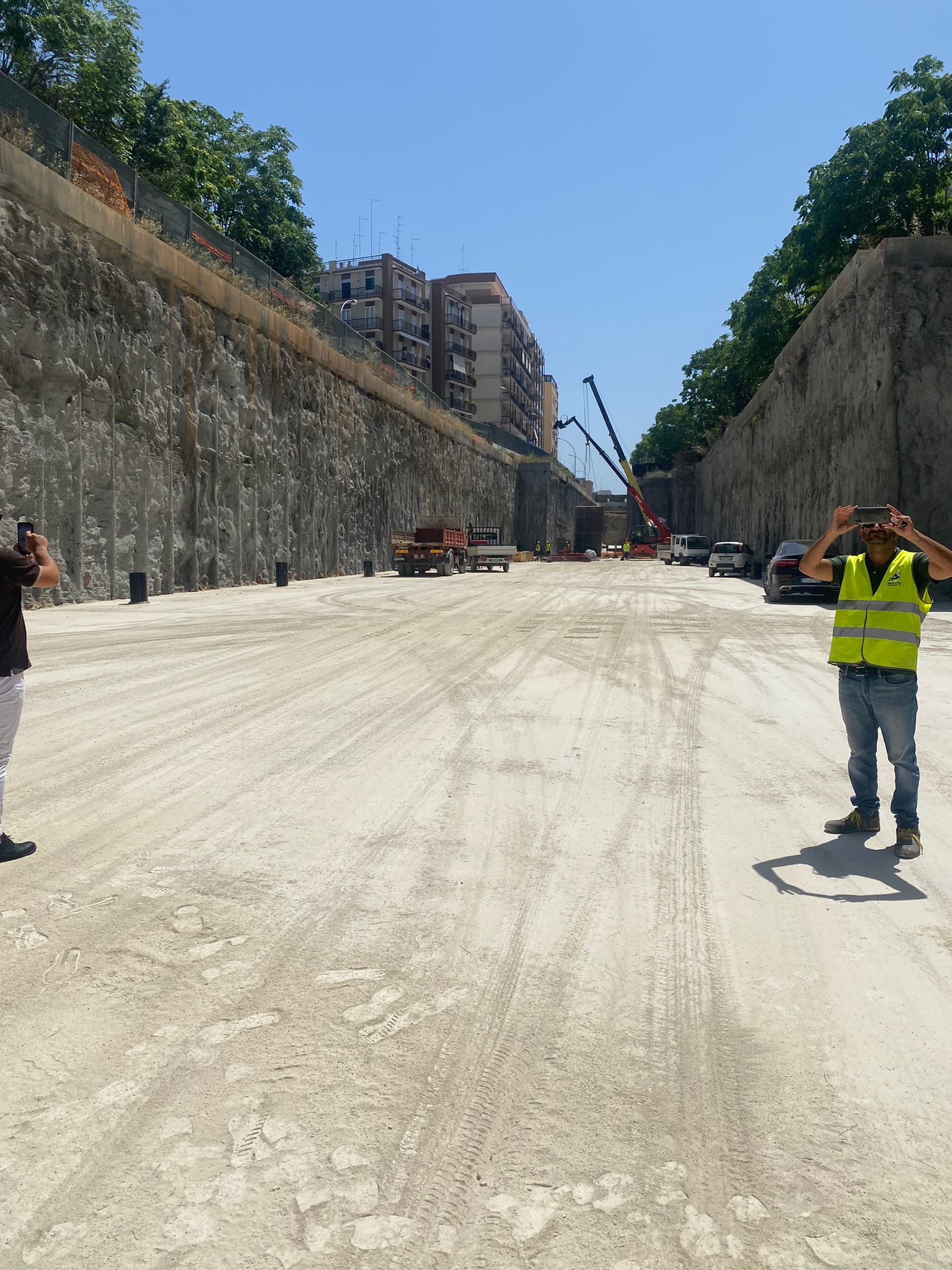 Galleria Trasporti, l’assessore Maurodinoia visita i cantieri di Ferrotramviaria ad Andria - Diapositiva 4 di 5