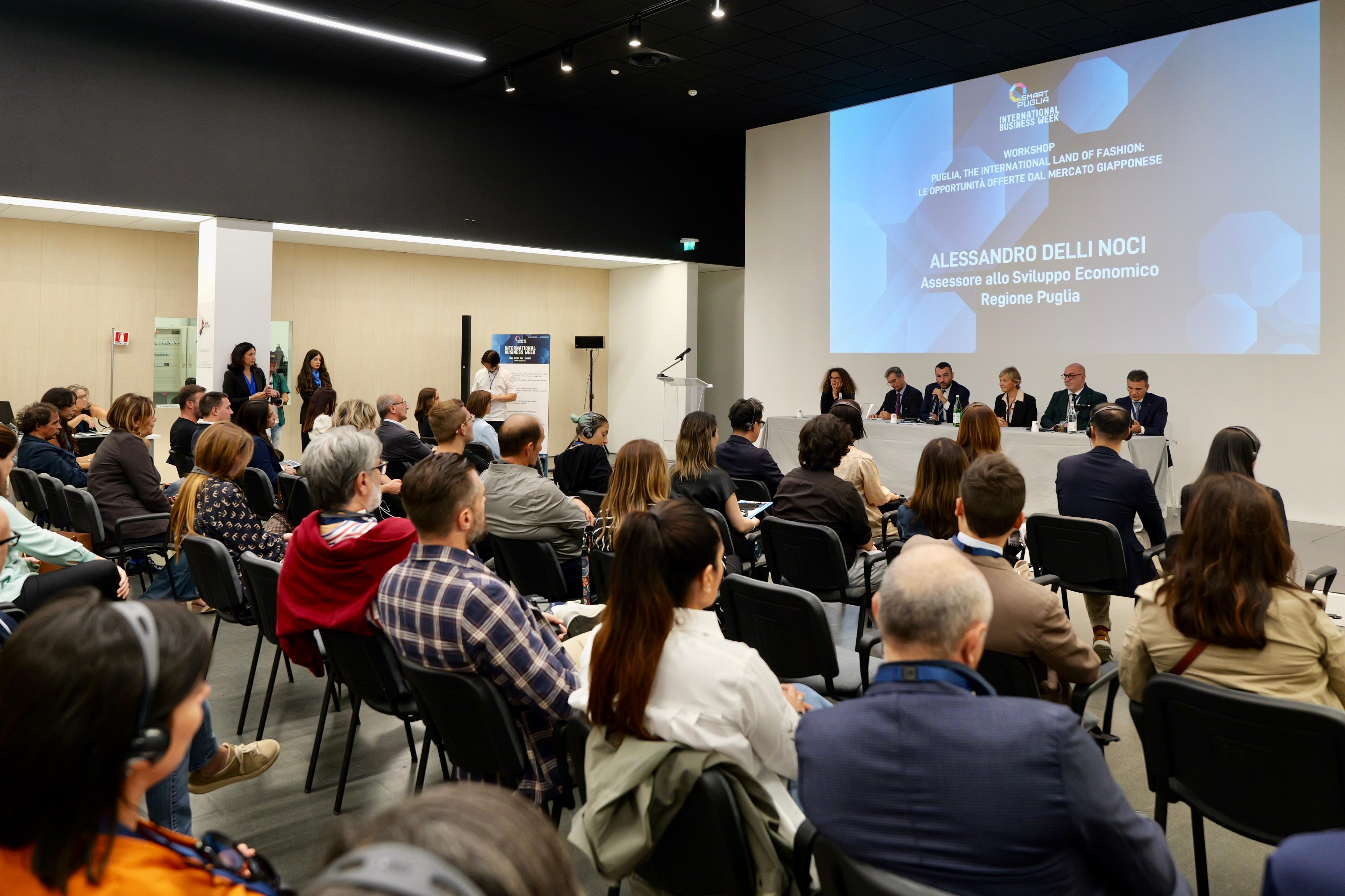 Galleria Si conclude la International Business Week in Fiera del Levante - Diapositiva 8 di 8