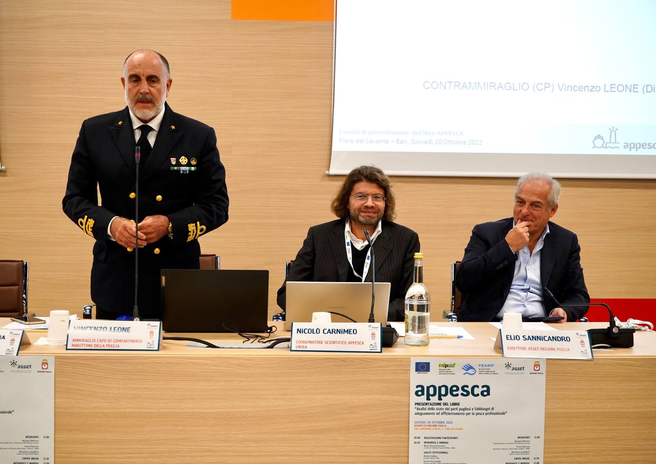 Galleria FdL 22. APPESCA: presentato lo studio di 42 siti portuali di Puglia per costruire strategie di sviluppo dell’economia del mare e della pesca - Diapositiva 2 di 10
