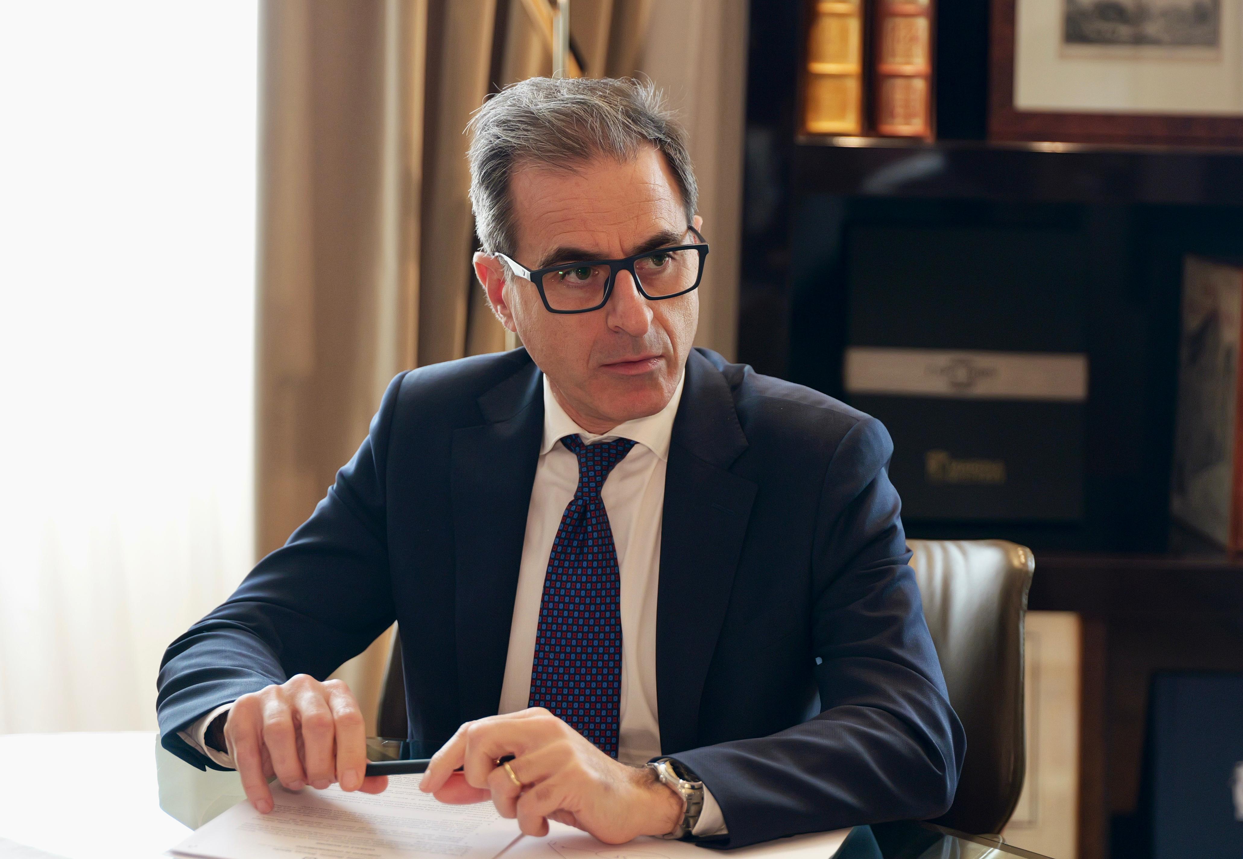 Galleria Incontro Decaro – Bardi su accordo gestione risorsa idrica tra la Puglia e la Basilicata - Diapositiva 5 di 8