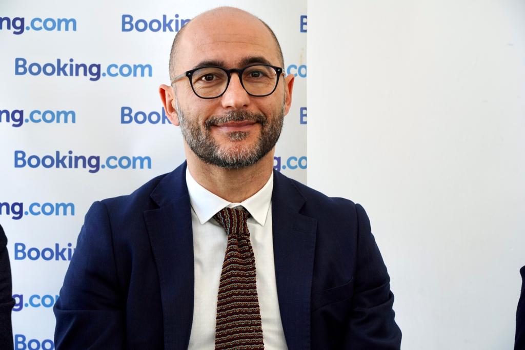 Galleria Booking.com premia Polignano a Mare quale città più accogliente al mondo: la speciale cerimonia dedicata ai Traveller Review Awards 2023 - Diapositiva 4 di 18