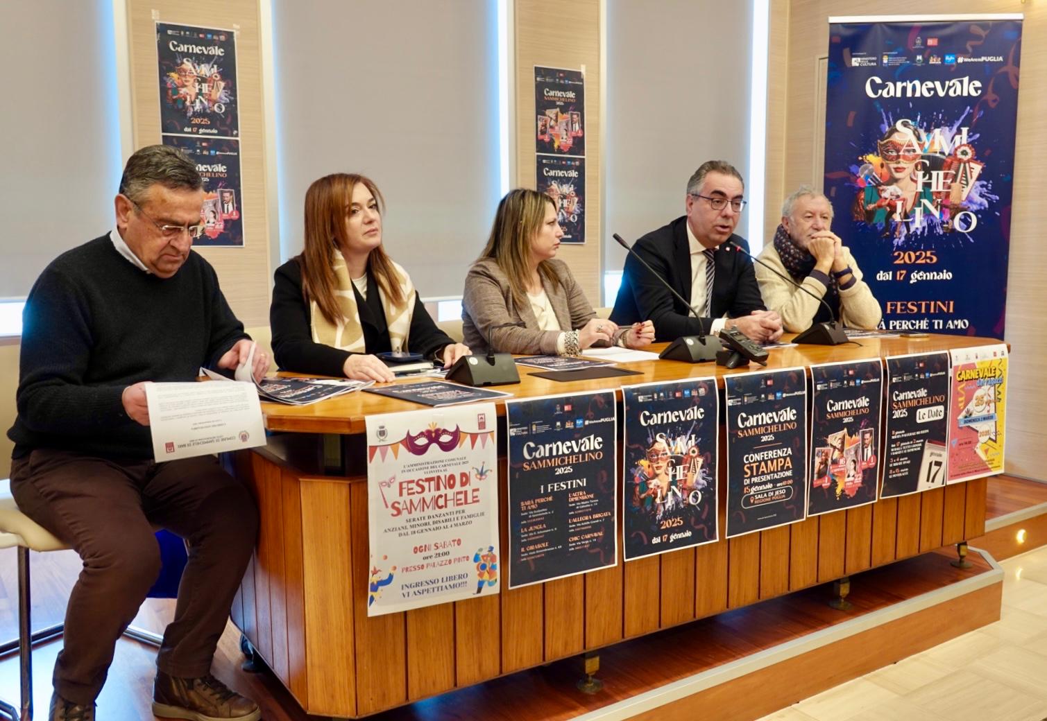 Galleria Presentata l’edizione 2025 del Carnevale Sammichelino: dal 17 gennaio al 4 marzo l’omene curte e i tradizionali festini attendono i visitatori a Sammichele di Bari - Diapositiva 12 di 15