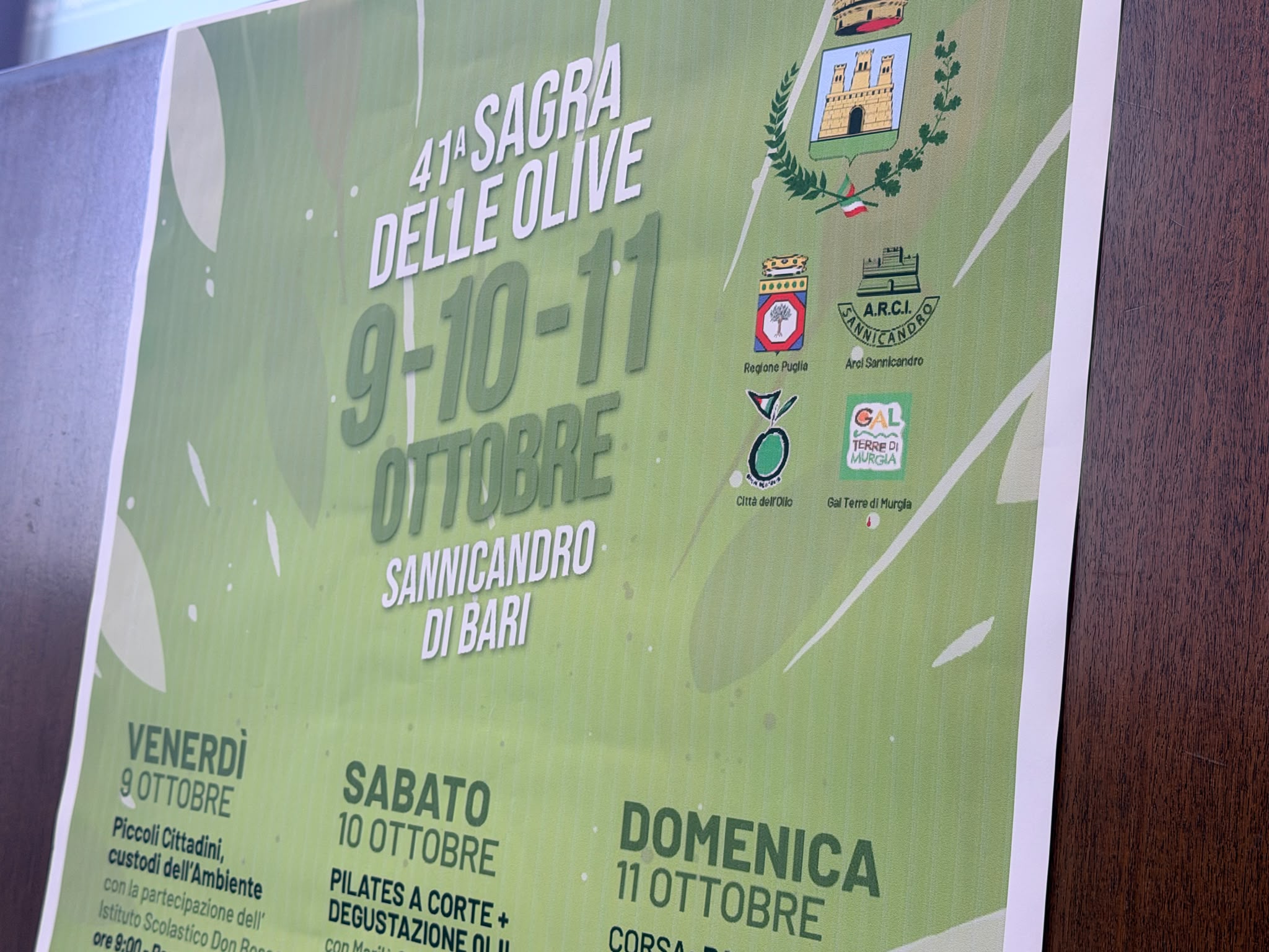 Galleria SAGRA DELLE OLIVE, A SANNICANDRO DI BARI LA 41ª EDIZIONE. PAOLICELLI: “PROMUOVERE LE NOSTRE PRODUZIONI SIGNIFICA RAFFORZARE LE FILIERE E IL VALORE DEL TERRITORIO” - Diapositiva 2 di 8