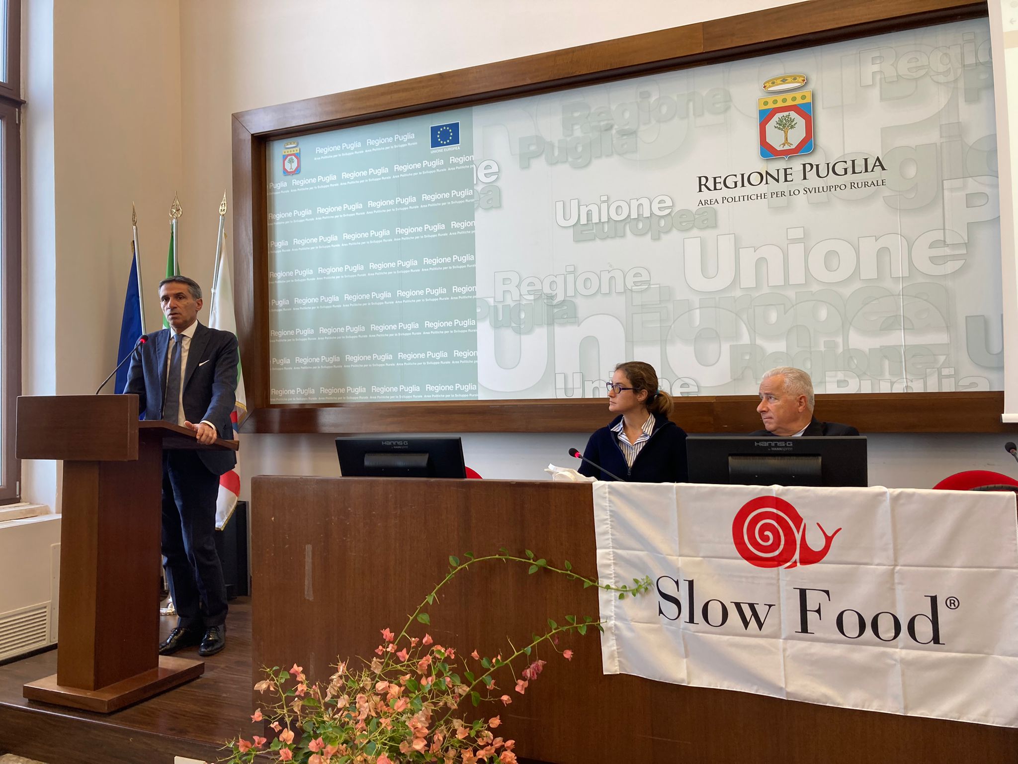 Galleria Tutela e valorizzazione delle eccellenze agroalimentari: Slow food e Regione insieme con il progetto “Presidiamo la Puglia” - Diapositiva 4 di 6
