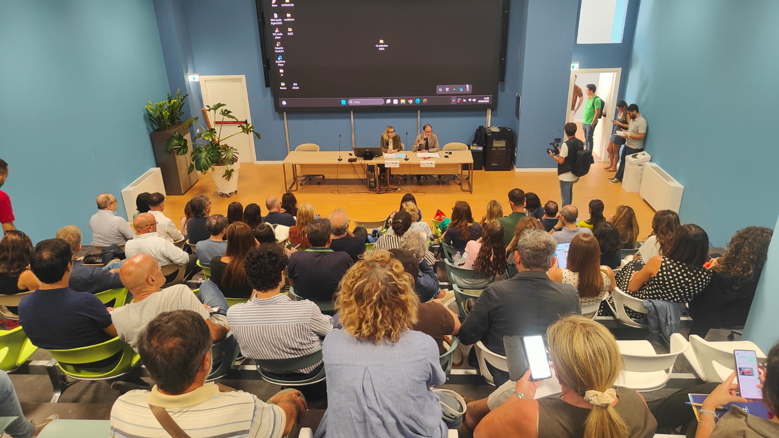 Galleria Rivoluzione in verde in Puglia, Triggiani: “La nostra strategia di sviluppo sostenibile per affrontare le grandi sfide globali” - Diapositiva 3 di 7