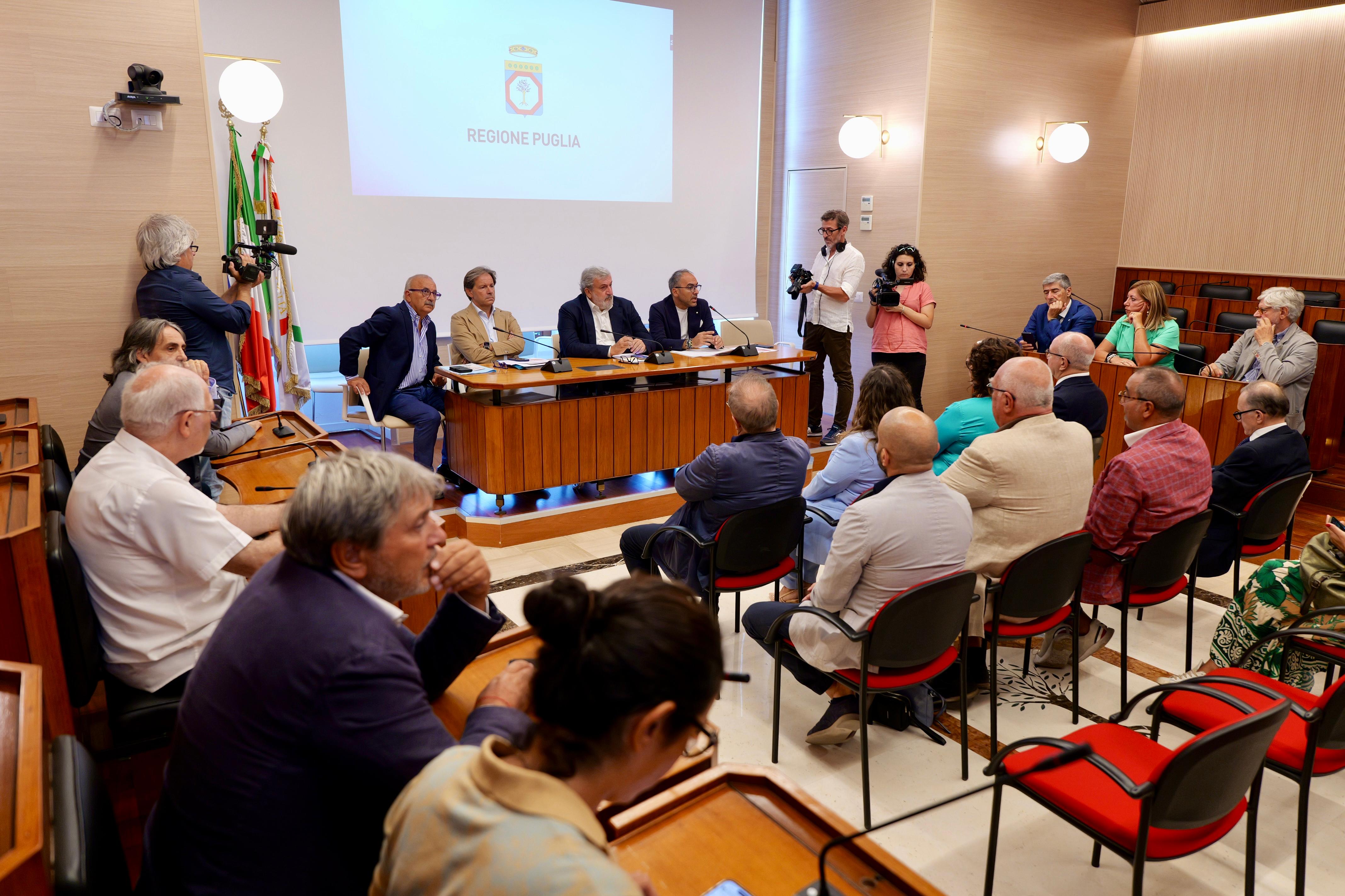 Galleria Firmato Accordo Integrativo Regionale per la Medicina Generale – Settore Assistenza Primaria - Diapositiva 4 di 14