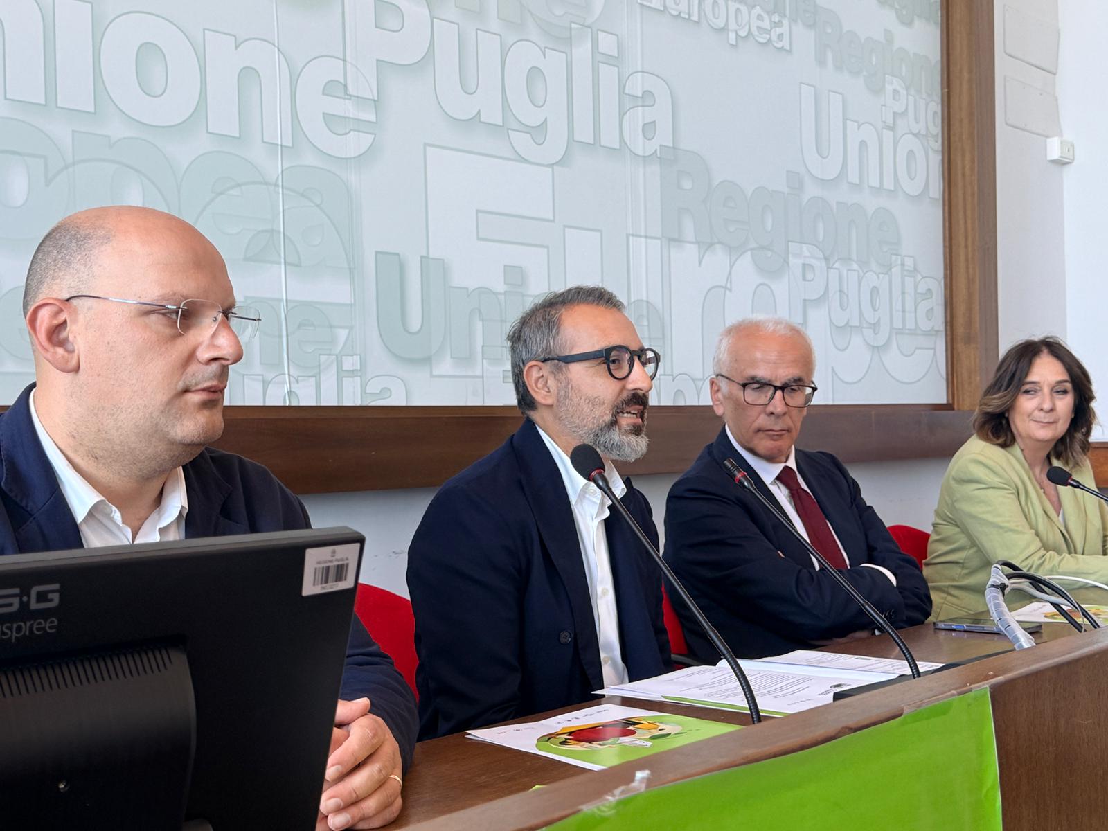 Galleria Sagra della Ciliegia Ferrovia di Turi, Paolicelli: “Le sagre valorizzano identità, territorio e lavoro dei produttori pugliesi” - Diapositiva 1 di 3