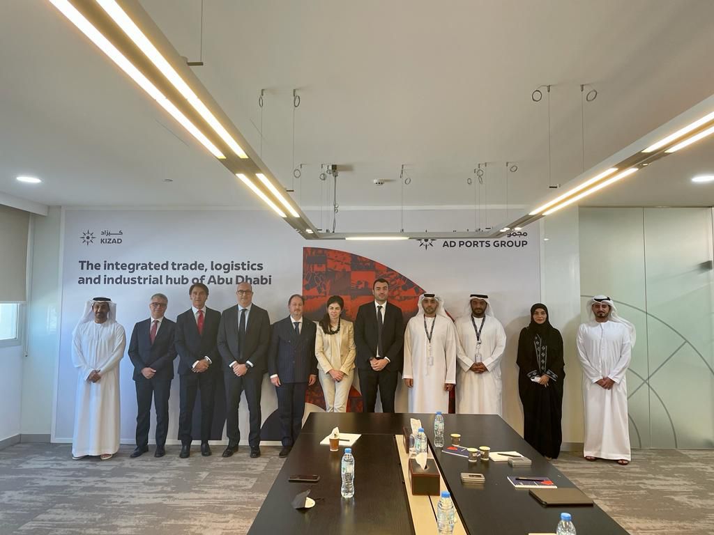 Galleria Emirati Arabi Uniti, continuano gli incontri istituzionali delle delegazioni pugliesi guidate dagli assessori Delli Noci, Maraschio e dal rettore Cupertino - Diapositiva 7 di 10