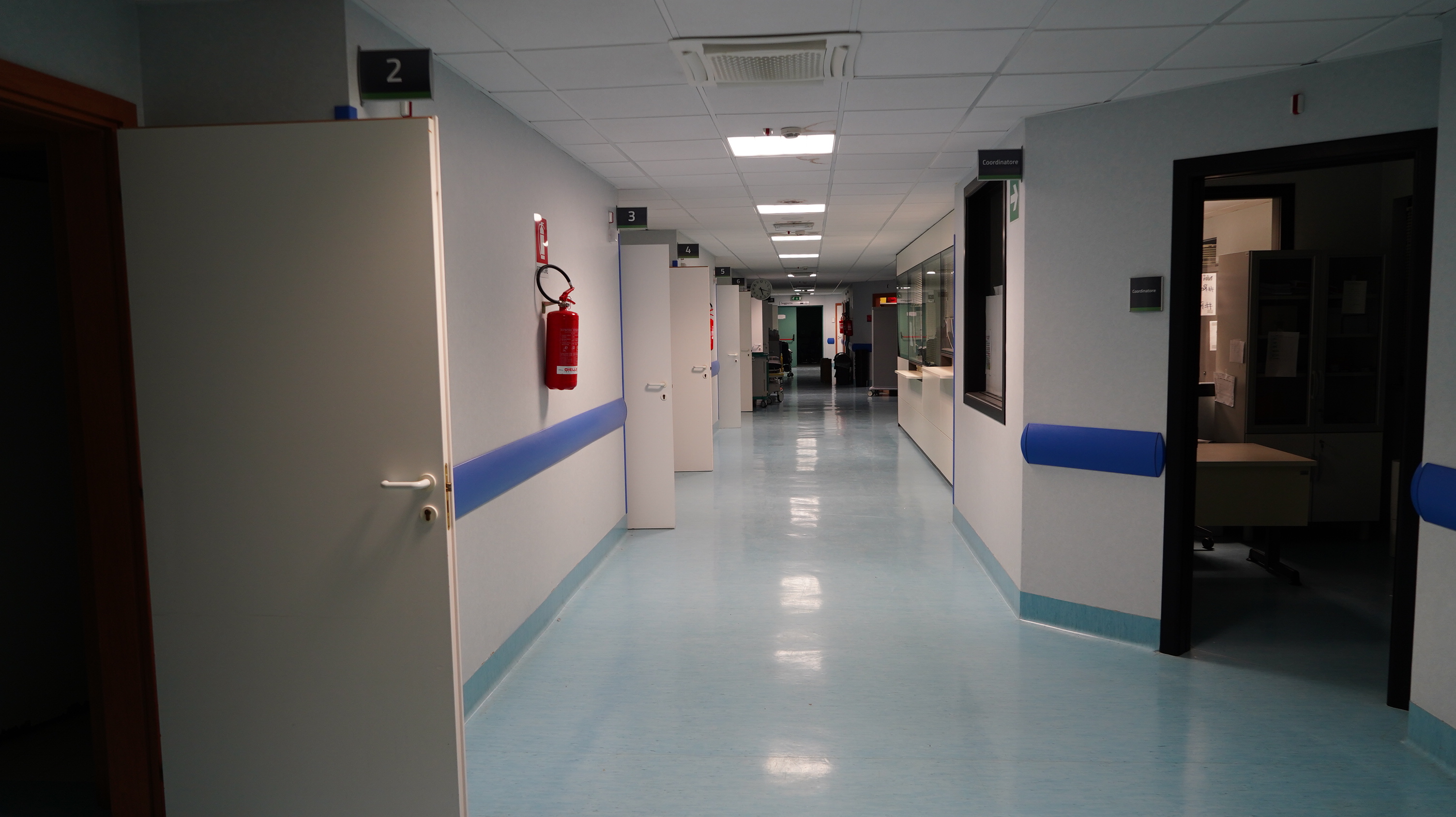 Galleria Apre il reparto Covid dell'Ospedale di Altamura: attivati 20 posti letto, ampliabili sino a 60 - Diapositiva 3 di 9